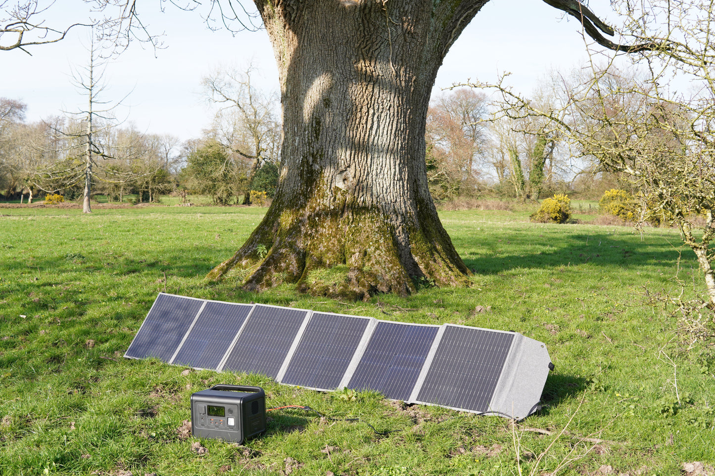 Oak & Field Solar Backup Power Bundle