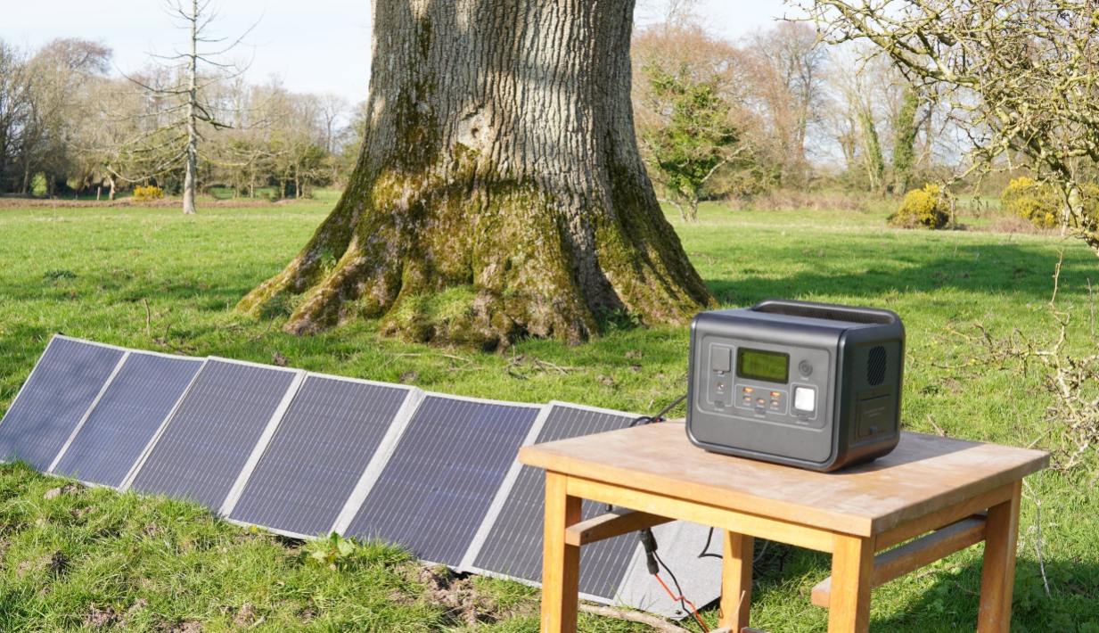 Oak & Field Solar Backup Power Bundle
